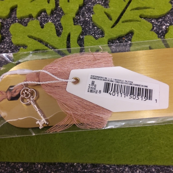 School supply - Picture 5 of 5